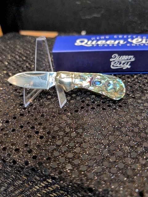 Queen City Pocket knife Cub Abalone Handle Lockback