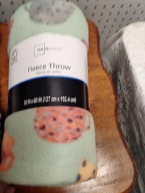 Mint green, orange, pink, maroon Main Stay Fleece Throw Blanket, Small