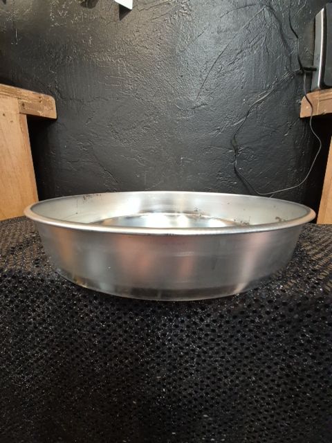 Metal Cake Pan, 12"