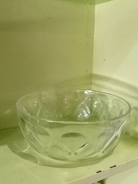 Clear Pyrex Serving Bowl, Large