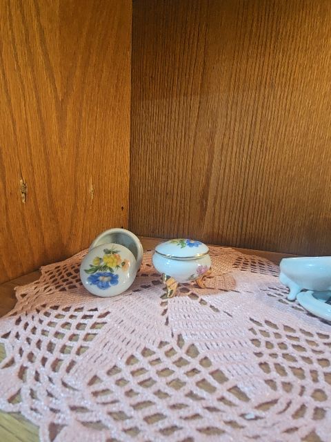 Takahashi San Francisco Miniature pill box