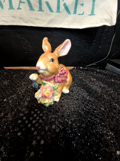 Brown Vintage Porcelain Bunny w/Butterfly Figurine, 4 x 2.75 x 4