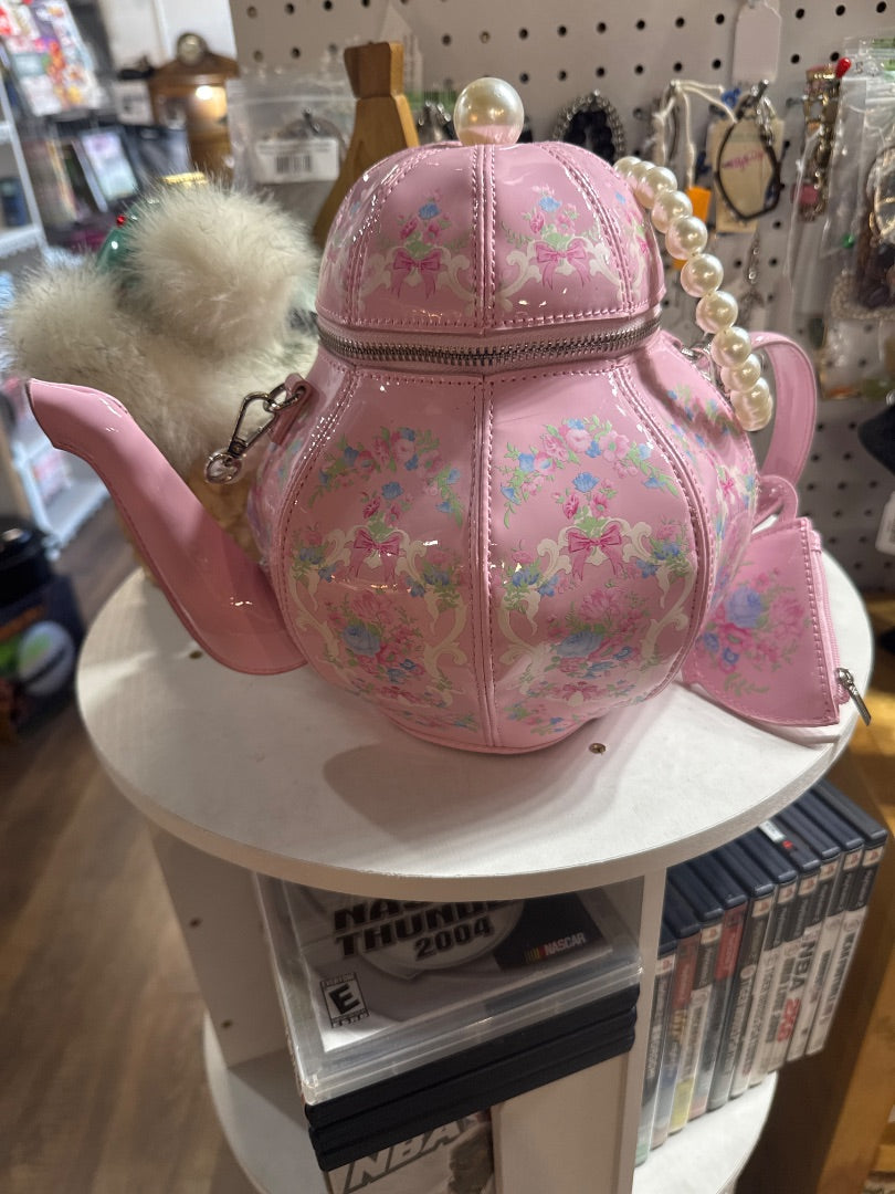 Tea pot purse