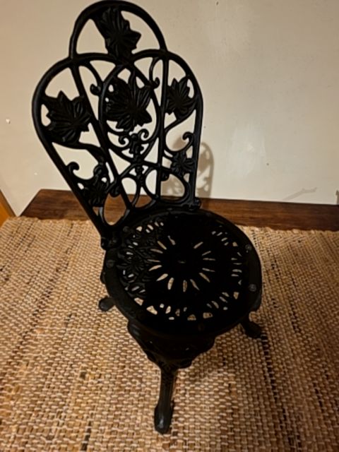 Mini wrought iron chair, 13" x 6"