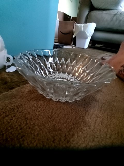 Lead crystal bowl