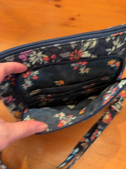 Fresh cut floral green pattern