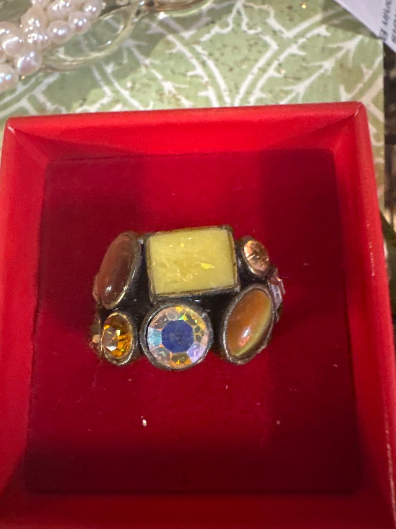 Costume rings