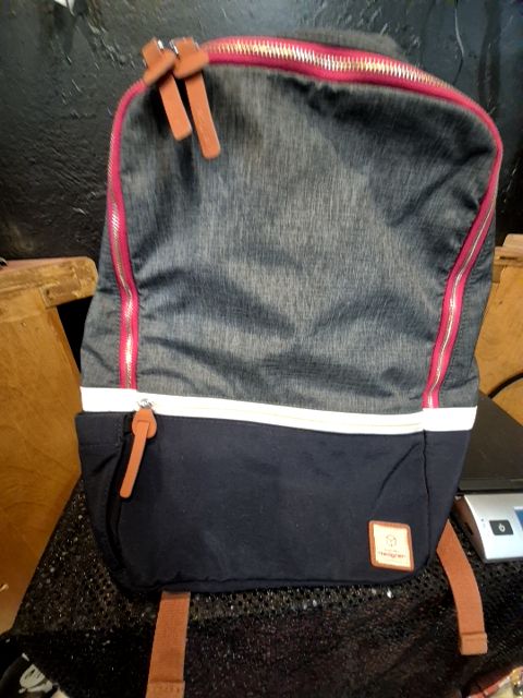 Black/Charcoal Hedgren Backpack, 12" × 5" × 17.5"