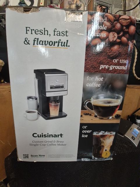Cuisinart Custom Grind & Brew Single Cup Coffee Maker