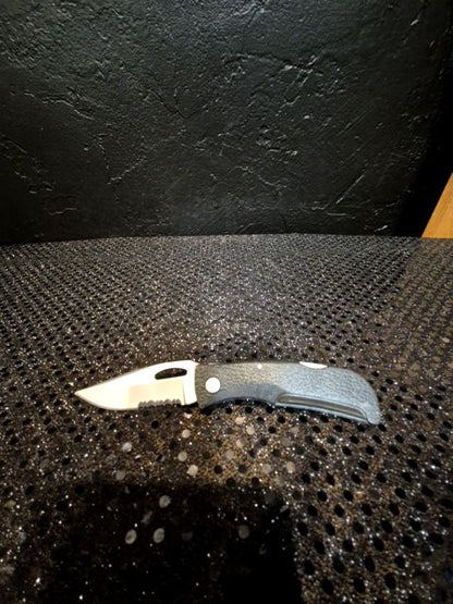 Gerber USA Vintage Gerber EZ Out Jr 425 Pocket Knife USA