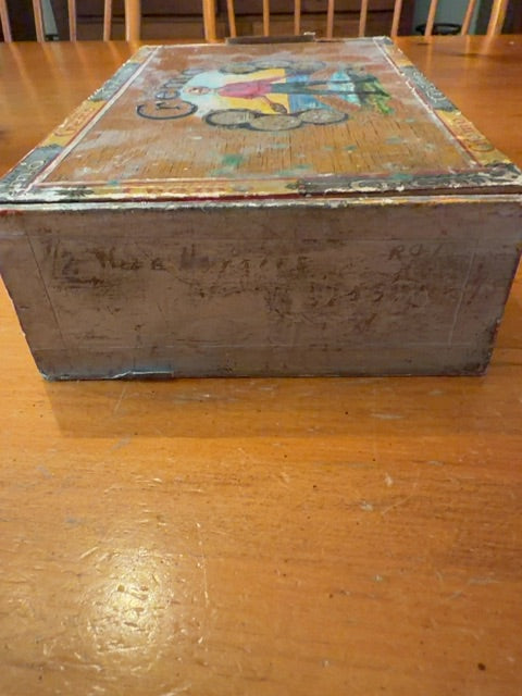 Vintage Cremo Cigar Box