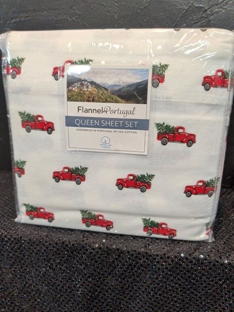 Flannel from Portugal Red Truck W/ Tree Sheet Set, Queen