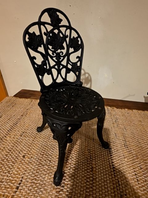 Mini wrought iron chair, 13" x 6"