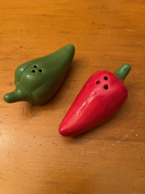 Giftco Ceramic Jalepeno S&P Shakers