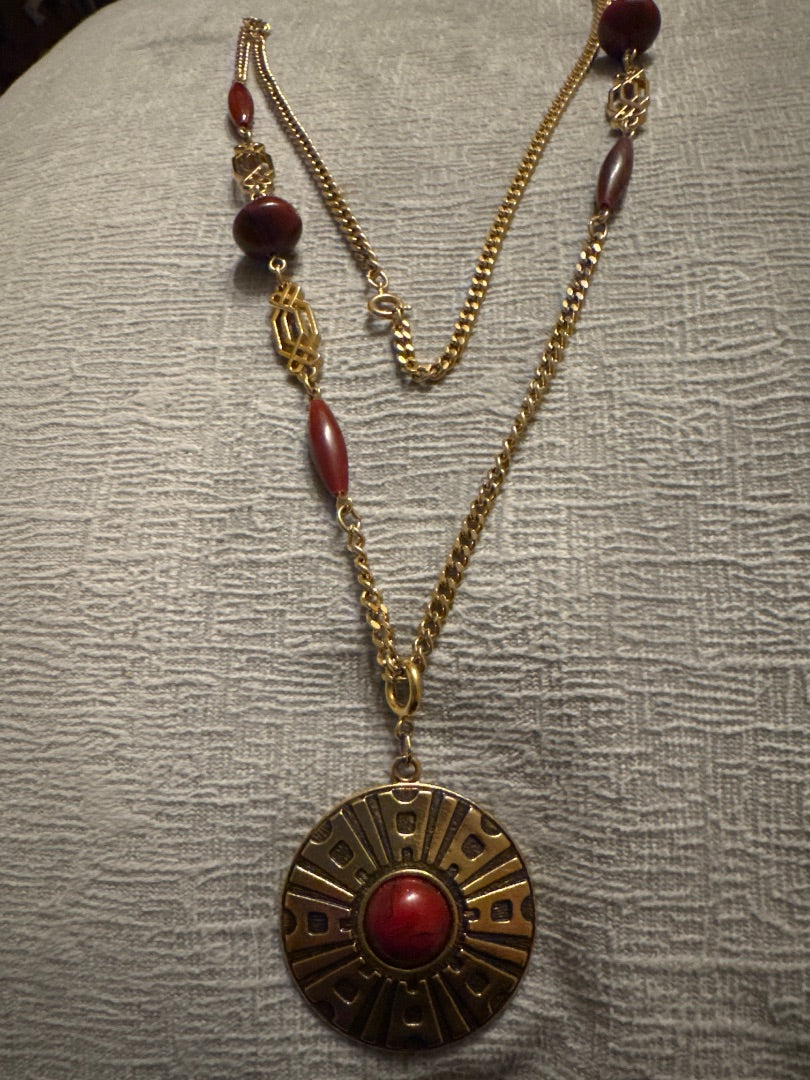 Sarah Coventry Red&Gold Medallion Necklace