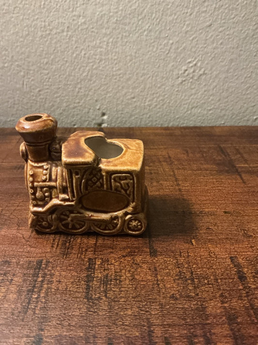 Brown Unknown Train toothpick holder, 2.75”