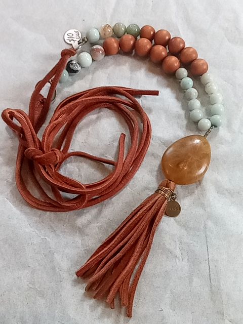 Brown Hugg Beaded cord tassel necklace