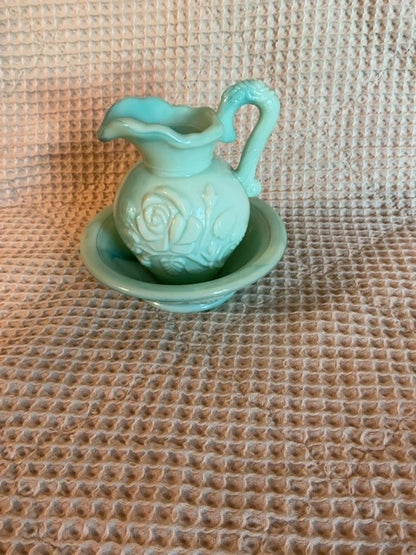Green Avon Jadite Marbled Milk Glass Pitcher &Wash Basin, 4.75”