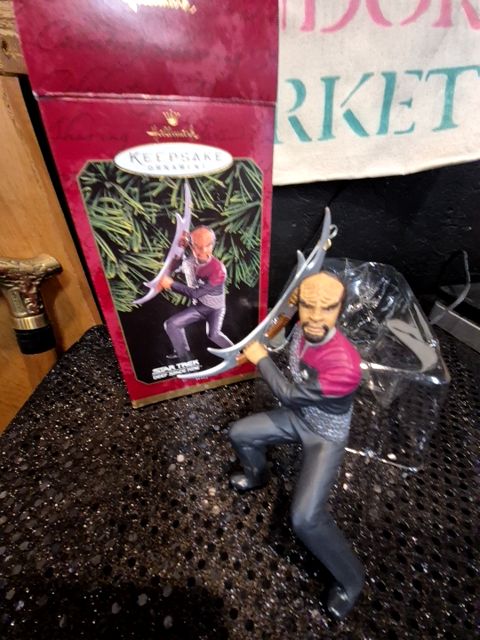 Hallmark Star Trek Deep Space Nine "Worf" Ornament