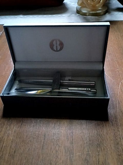 Bill Blass pen set