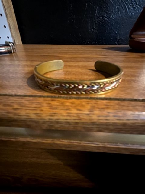 Vintage Womens Copper Cuff