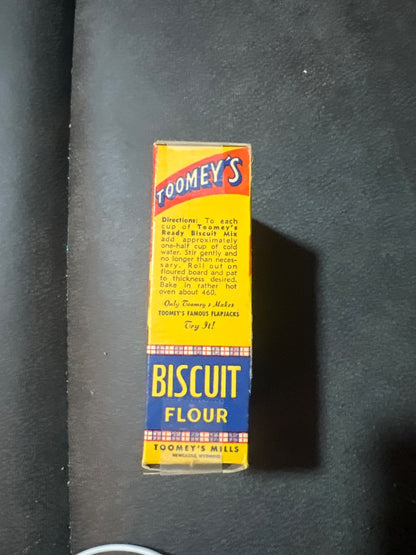 vintage small-sample box produced by Toomey's Mills located in Newcastle, Wyoming