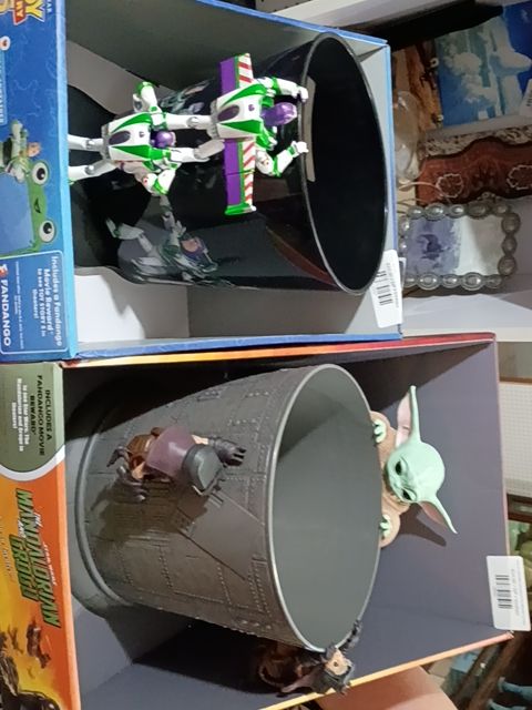 Buzz or Mandelorian popcorn/halloween bucket