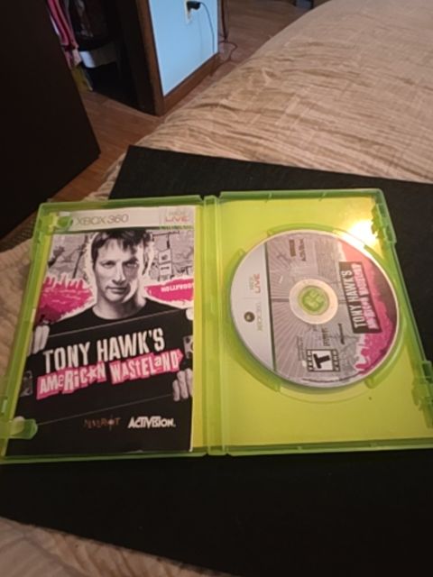 XBox360 Tony Hawk's American Wasteland w/book