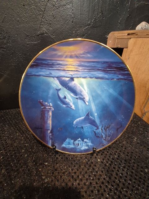 Vintage Franklin Mint Legend of the Dolphin by Delmary