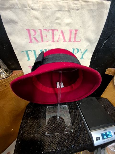 Red w/black Amanda Smith Red Felt Hat w/Black Ribbon Headband