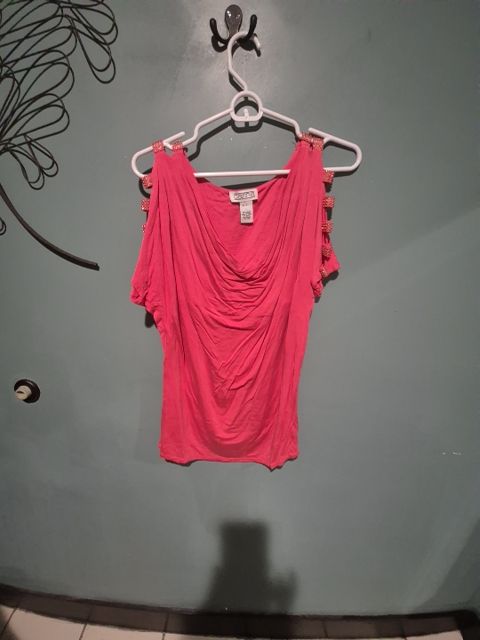Coral Carina Sleeveless Top, L