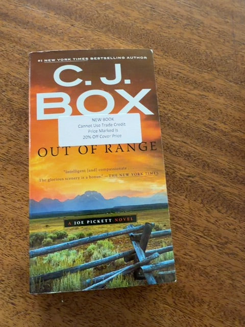 Paperback CJBox Out of Range