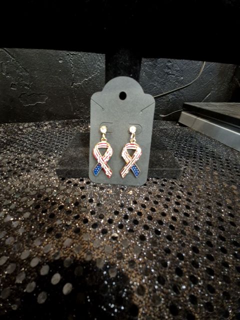 U.S. Flag Ribbon w/Rhinestone Earrings, Gold Tone, 1.5"