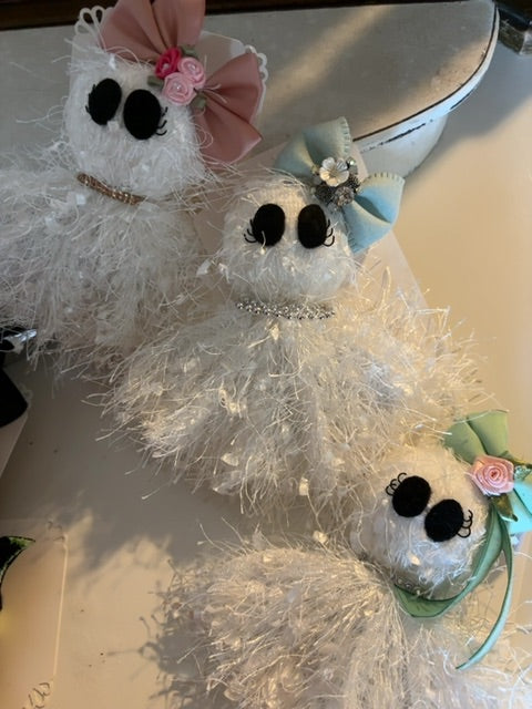 White MysticalCreationsByMaira Ghost hairclip