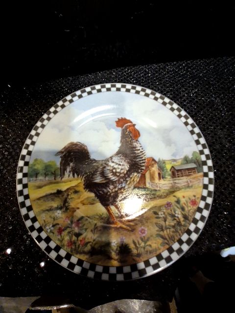 Set of 4 Decorative Chicken plates