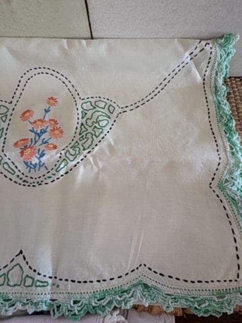 Antique runner green trim