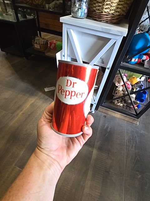 Rust Dr.Pepper By: General Electric Dr.Pepper Radio can, 12 fl ounces