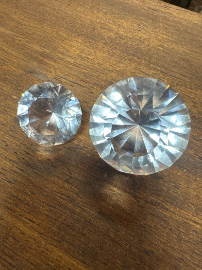 2 Swavorski diamonds