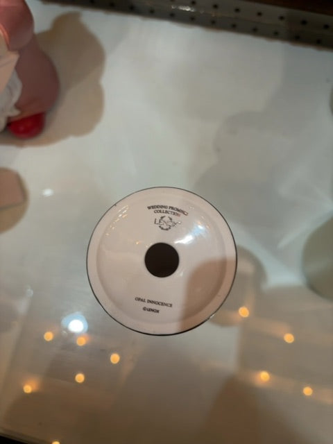 Lenox Opal innocence candle holder