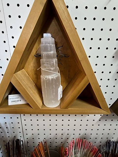 Selenite Tower