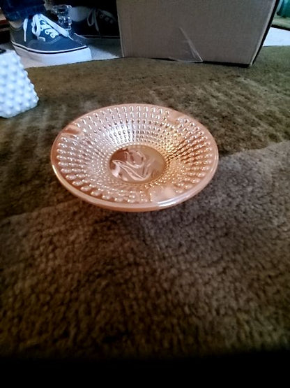 Anchor hocking peach luster ashtray