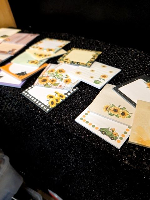 Assorted Sticky Note Pad