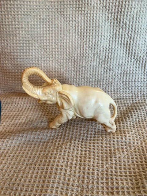 Cream L.E.Smith 1970’s Vintage Celluloid Elephant, 9.5”