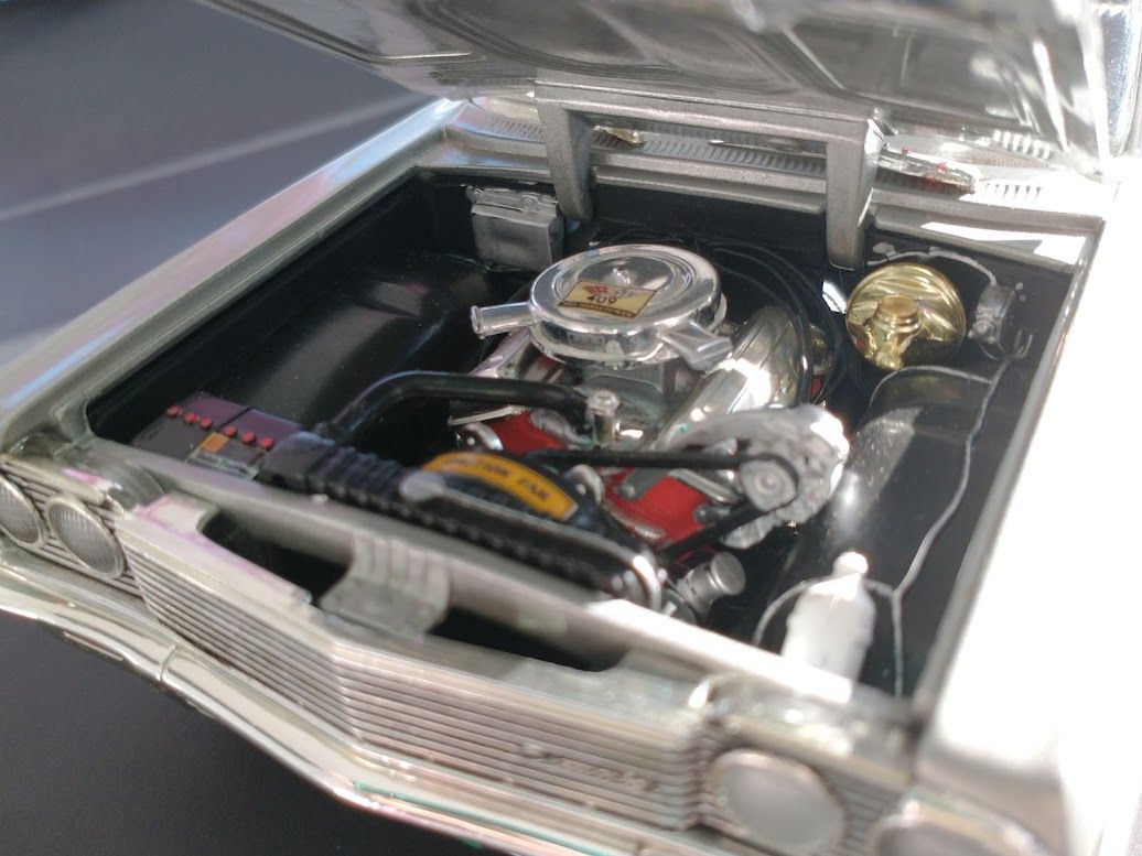 Silver Ertl 1964 Impala Ertl 1/18 Die Cast Silver, 1/18 scale