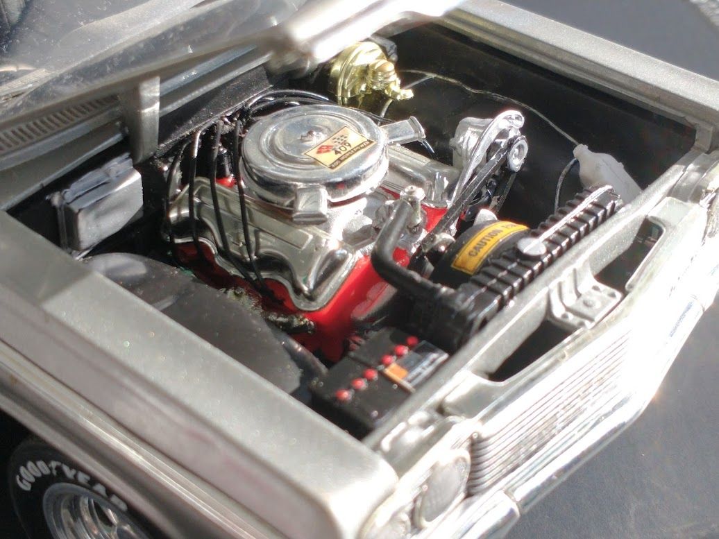 Silver Ertl 1964 Impala Ertl 1/18 Die Cast Silver, 1/18 scale