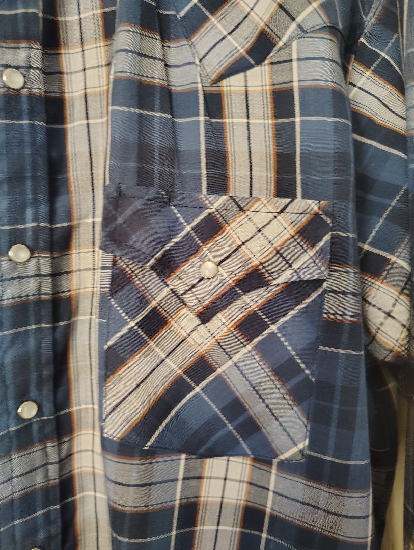 Blue Multi Plains Snap Front Shirt Plaid Long Sleeve, Large