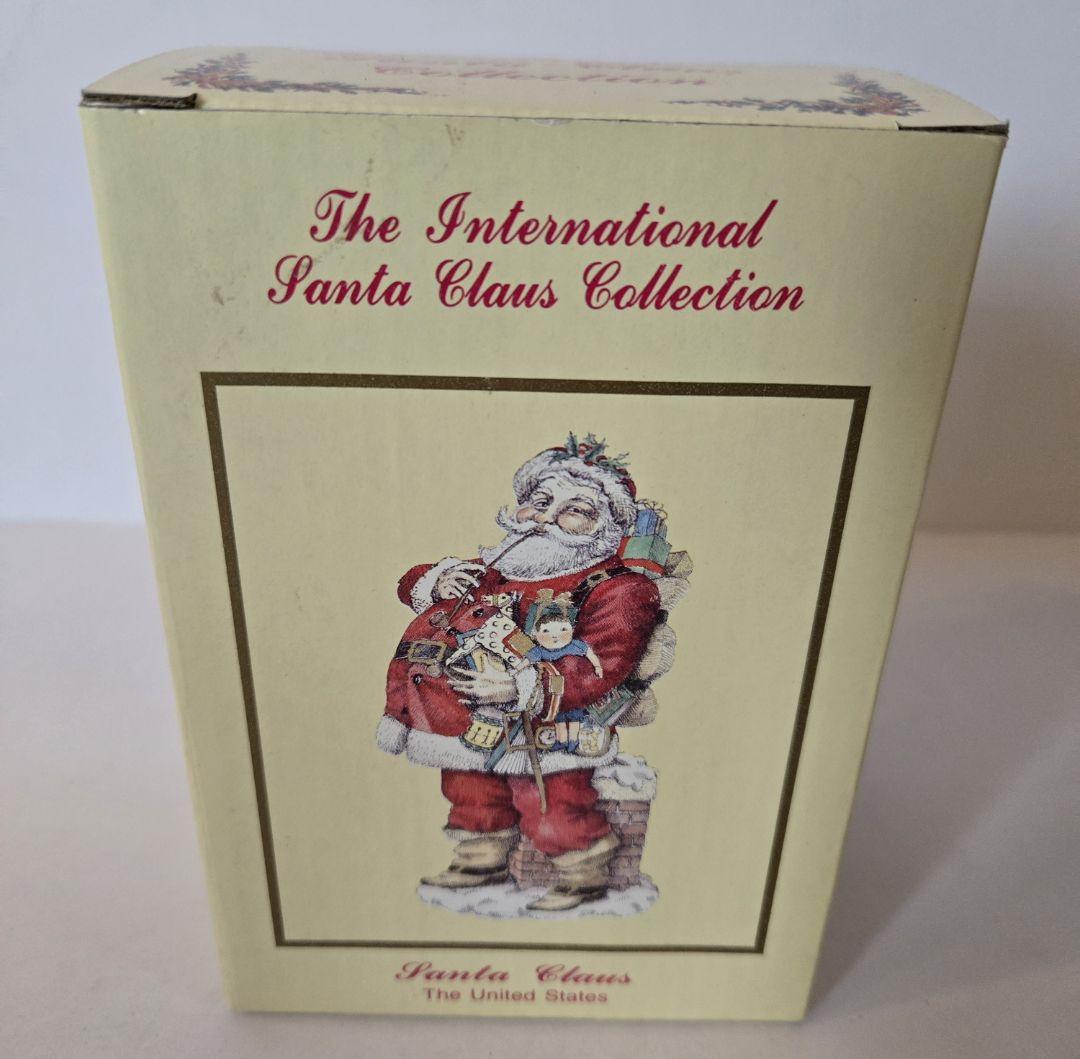 Intl. Santa Coll. Santa Claus United States