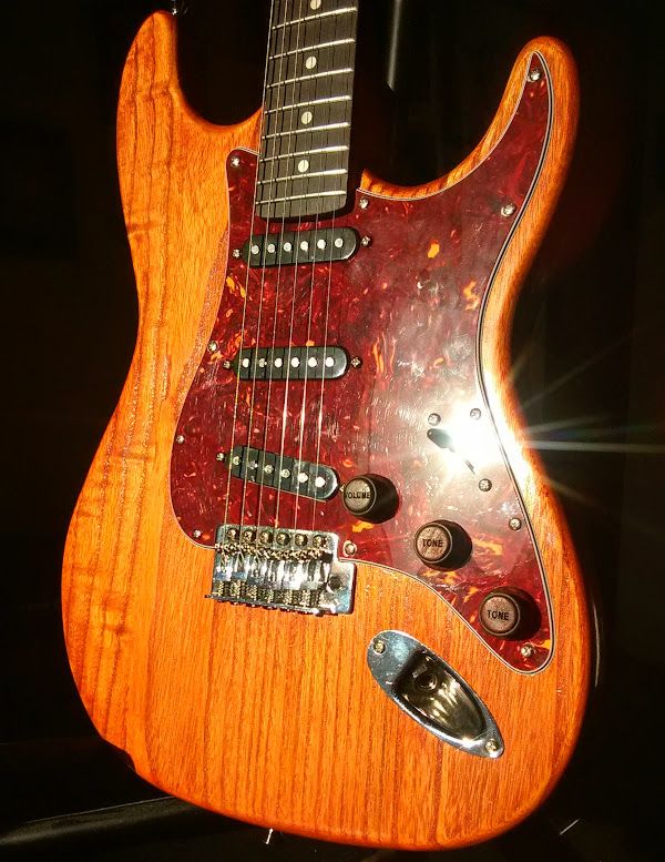 Strat-style Partscaster