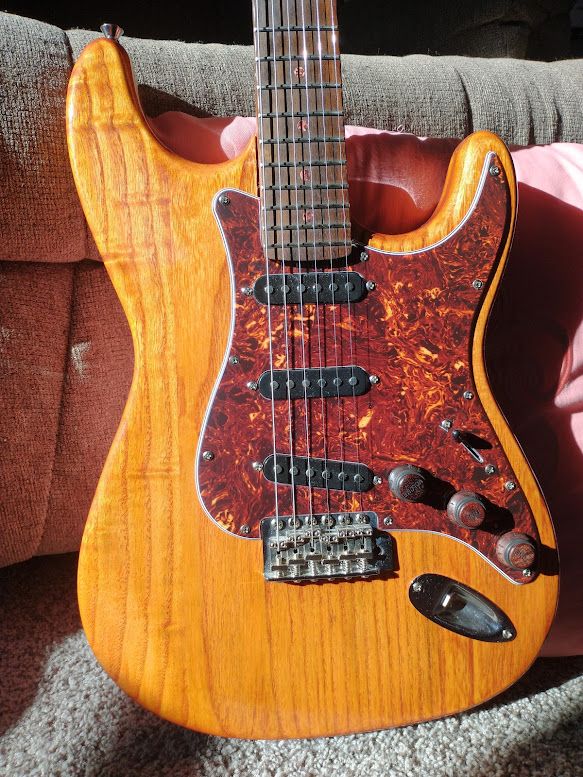 Strat-style Partscaster