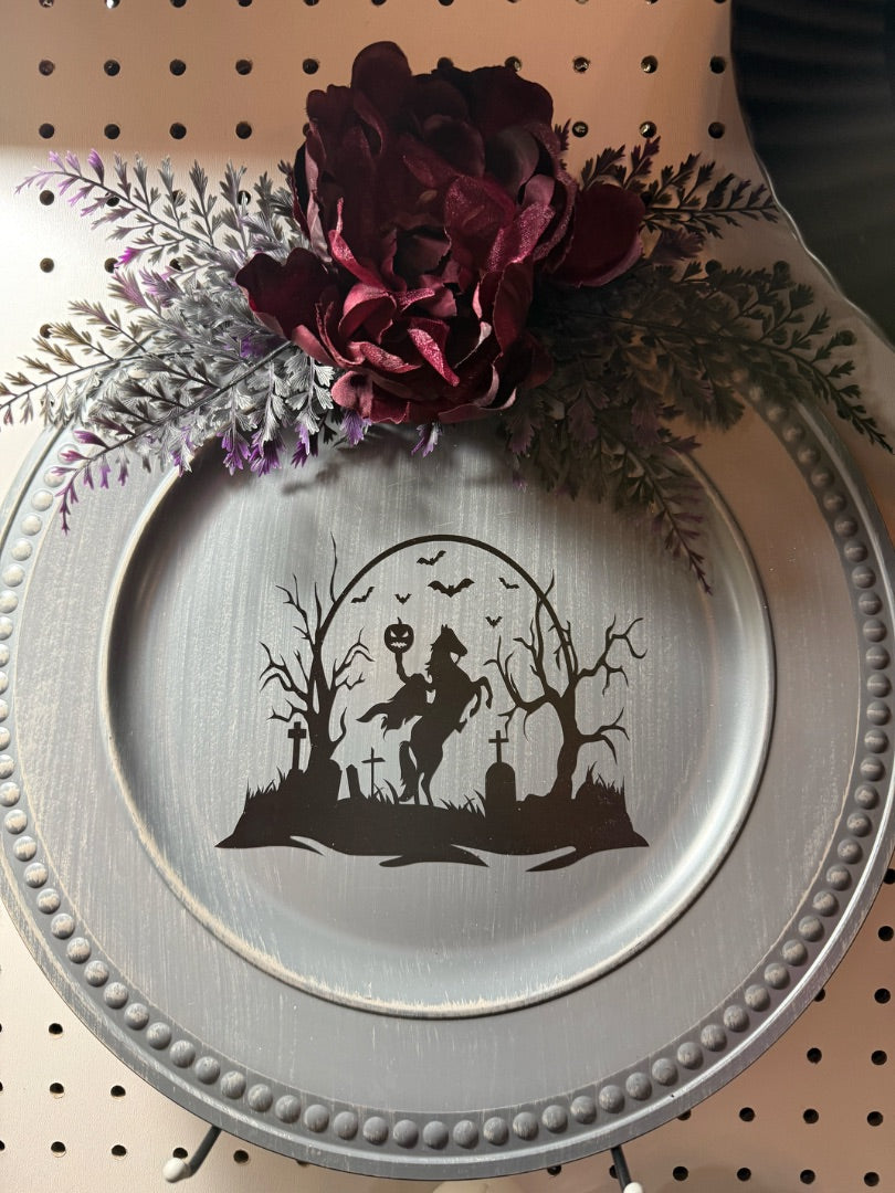 Decorated Charger Plate Sleepy Hollow scene